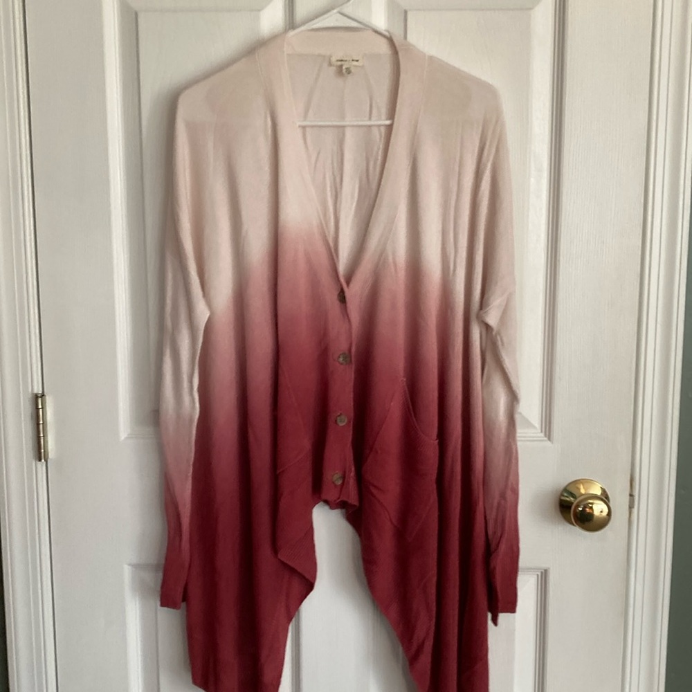 Women’s light weight cardigan